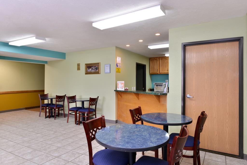 Americas Best Value Inn - Seymour Zewnętrze zdjęcie