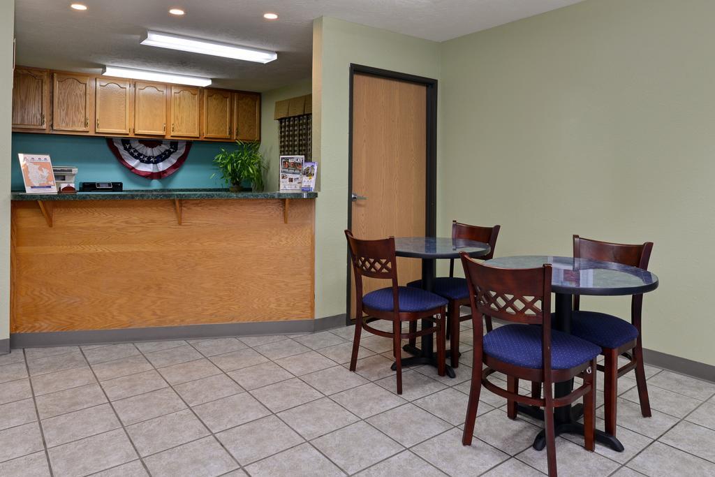 Americas Best Value Inn - Seymour Zewnętrze zdjęcie